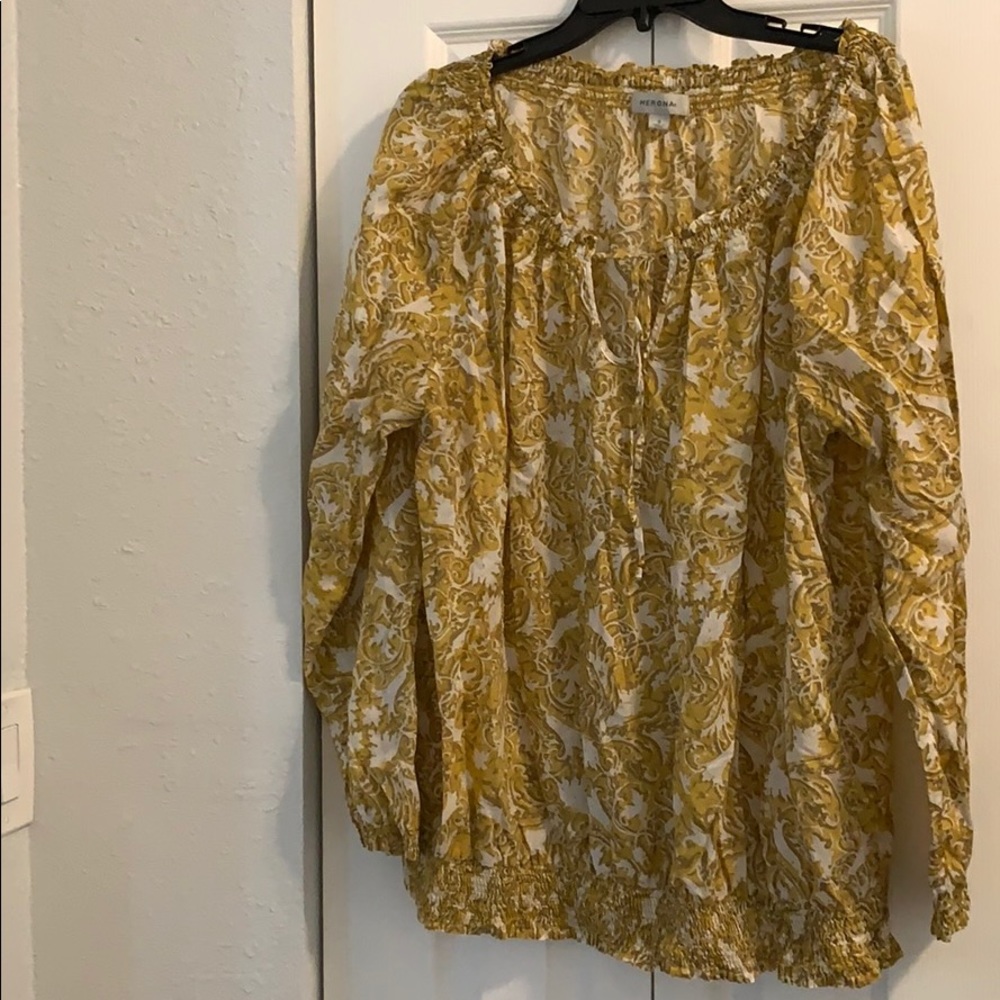 Airy boho top cinched at the bottom!